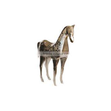 IRON NICKLE FLOWER CUTT HORSE