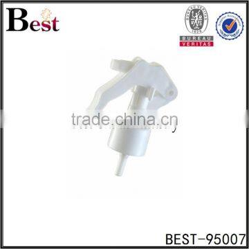 New Design Plastic Garden Hand Pressure Trigger Sprayer Parts China Free Samples photo-4