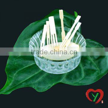 Natural bamboo fruit forks in small size