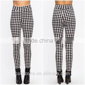 Latest Fashion Diamond Printed Fitness Leggings for Women Pants