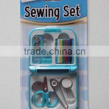 Portable Sewing Set / Mini Sewing Kit / Mini Travel Sewing Kit photo-6