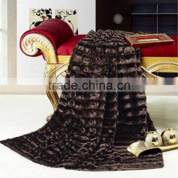 Latest Fashion Design and Soft Bedding Throw Pure Color 100% Polyester Plush Blanket photo-3