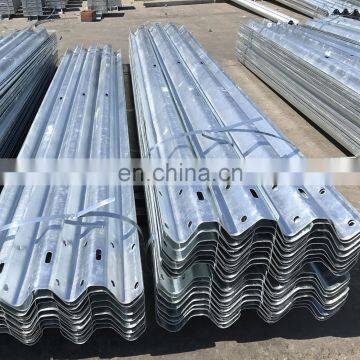 Prime Quality Galvanized Safety Barrier w Beam Steel Guardrail Price for Driveway photo-3