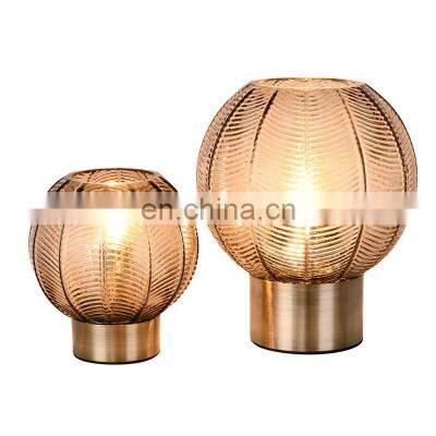 Modern Luxury Hotel Home Living Room Decoration Faceted Corner Round Crystal Glass Table Lamp