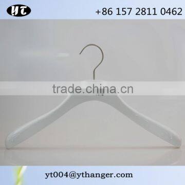 High End Wooden Hanger Matched Sets With Gold Hardware photo-5