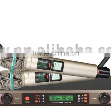 UHF wireless microphone