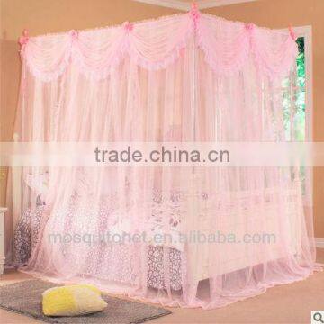 Quadrate palace Mosquito Netting