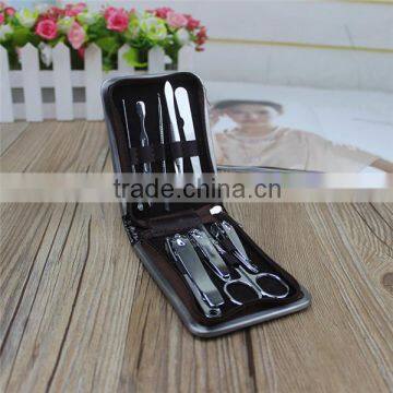 Elegant faux leather case 9pcs of Nail Art tools for manicure, grooming or daily use Nail File