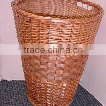 single open weave willow and woodchip basket