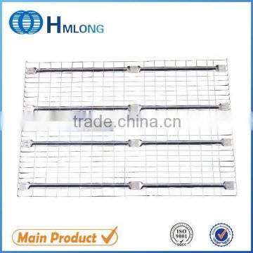 Heavy gauge galvanized wire mesh decking panels