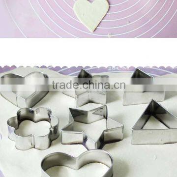 YangJiang Factory Manufature Good Quality Different Shape Stainless Steel Cake Mold photo-3