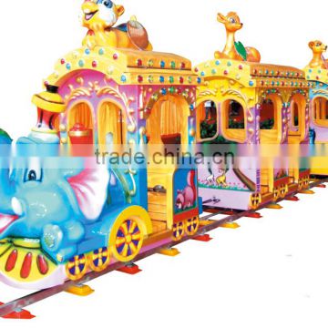 2016 Amusement Equipment electric trackless train,Electric playground electric toys