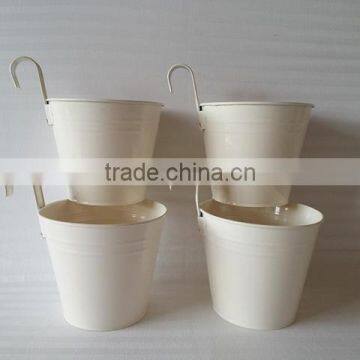 GARDEN PLANTER, METAL PLANTER, DECORATIVE PLANTER