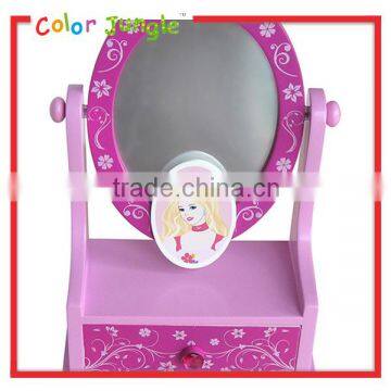 Magic mirror style wooden jewelry box for child