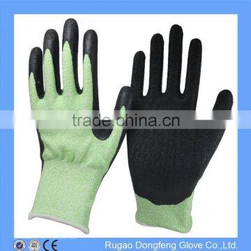 Crinkle Finish Latex Cut Resistant Gloves Multi Guard HPPE Class 5 Anti Cut Gloves