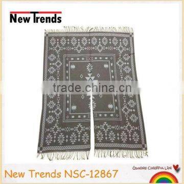 Fashion aztec printing acrylic cape winter shawl