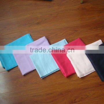 Solid color microfiber sueded bath towel