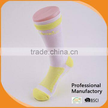 Hot sale functional sports bicycle socks/outdoor Functional sports socks