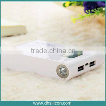 12000mAh mobile device power bank