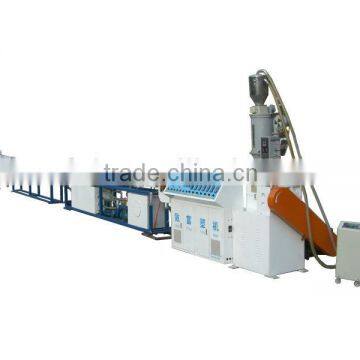 Plastic pipe/tube extruder