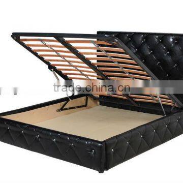 2013 HOT! Modern soft bed in fabric or leather, pu