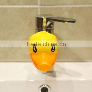 Hot Sell Animal Plastic Tap Sink Aqueduct Faucet Extender for Kids Baby Child photo-4