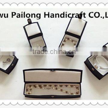 Exquisite Leather Jewelry Box With Metal Button photo-5
