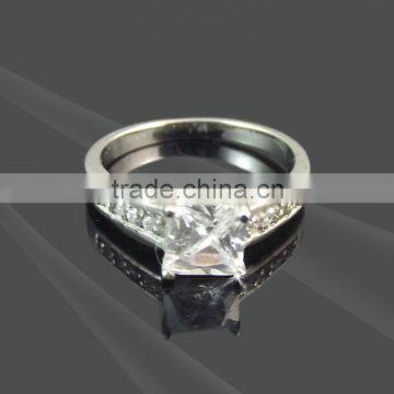 Love Rings With Diamonds for Lovers