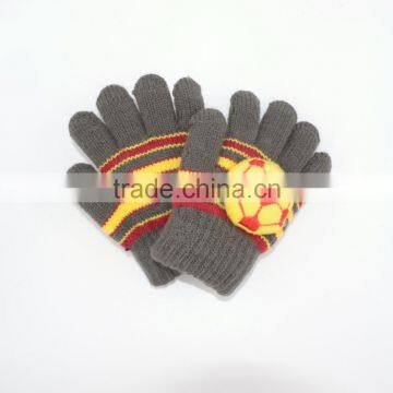 kid's extra warm knit gloves with football (in stock)