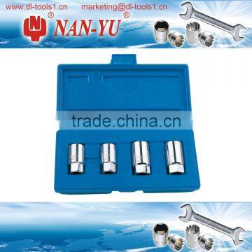 4 PC Stud Extractor Installer Sokcet Set