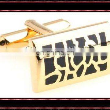 fashion rectangular gold plated cufflink