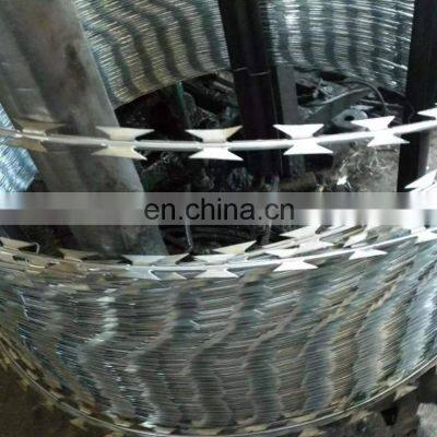 BTO-22 CBT-65 Galvanized Cross Type Concertina Razor Barbed Wire With Low Price photo-4