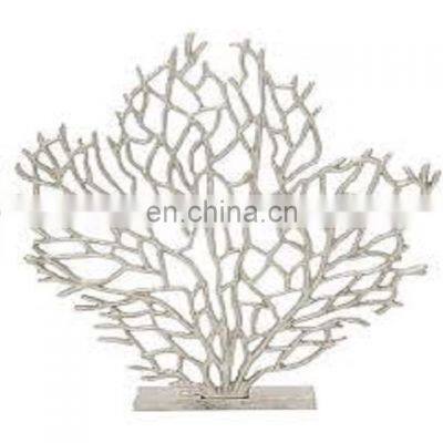 tree leafs sculptures