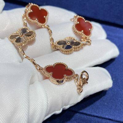 VCA 18K Gold Red Agate Bracelet photo-5