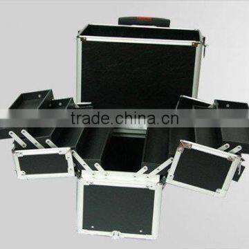 Aluminum Trolley Cosmetic Case D9010