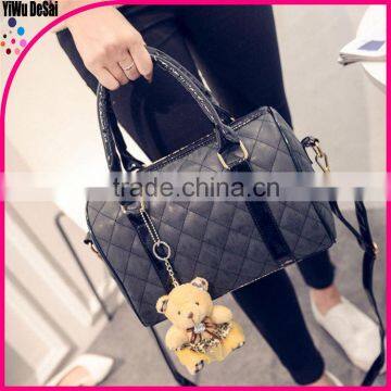 New Arrival Women Bag Fashion Designer Women Leather Handbag Bear Pendant Messenger Shoulder Bags For Lady