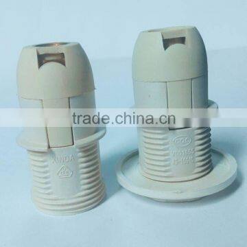 #E14 Plastic half thread lampholder
