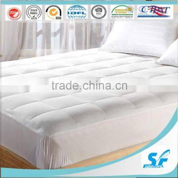 lwaterproof mattress protector with skirt