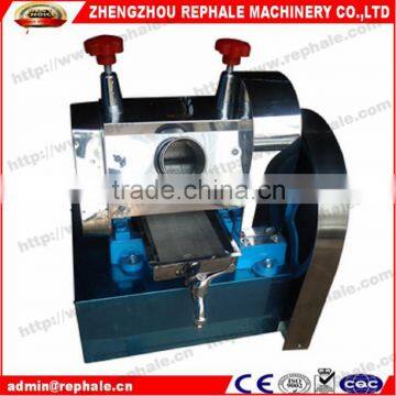 Automatic Rechargeable Sugarcane Juice pressing Machine