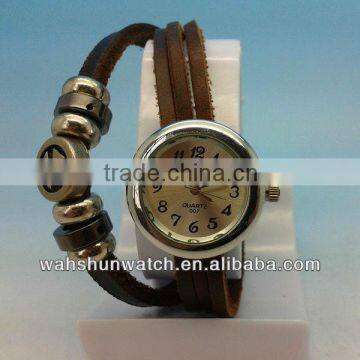 2012 best sell classic promotional gift slim women leather watches