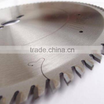 350x3.2/2.5x25.4mmx100T Circular Tungsten Carbide Tip Saw Blade for Wood Cutting photo-2