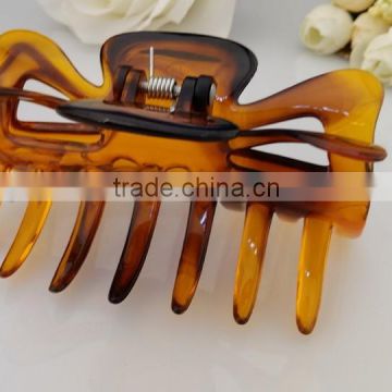 Women Spring Loaded tortoise shell dot Print Plastic Hair Claw Clamp Clip