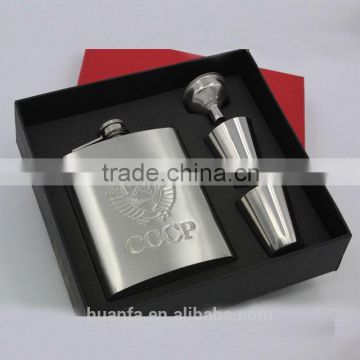 Selling Mini Hip Flask Type and engravabled logo yiyang stainless steel hip flask