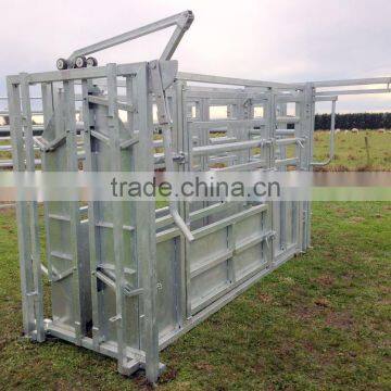 cattle crush with sliding gate head bale