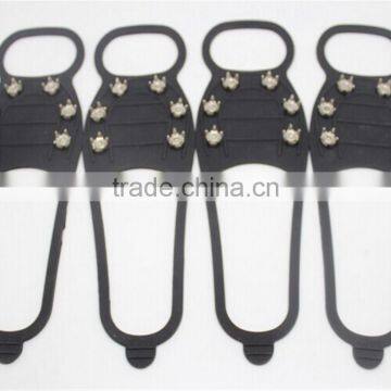 Antifrozen and Antiskid Silicone Rubber Snow Shoes With Stainless Spikes photo-4
