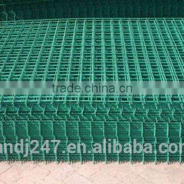 Hot Sale Plastic Coated Welded Wire Mesh Fencing photo-6