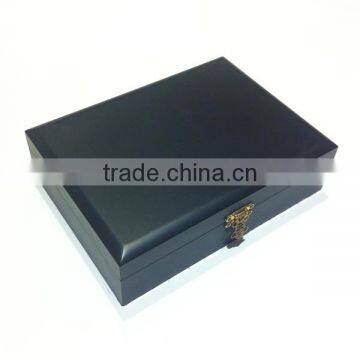 Black Leather Jewelry Showcase Collection photo-3