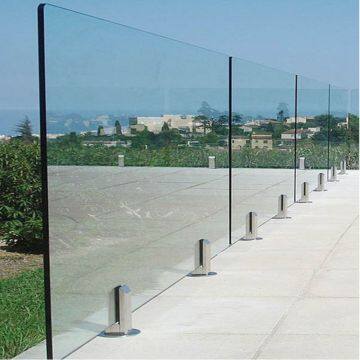 Australia Popular Design Balcony Railing with 12mm Tempered Glass and Stainless Steel Spigots