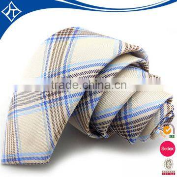 Tartan Narrow Neck Tie in Polyester photo-4