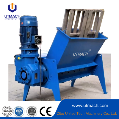 Professional-Grade Wood Pallet Shredder with Precision Blades
